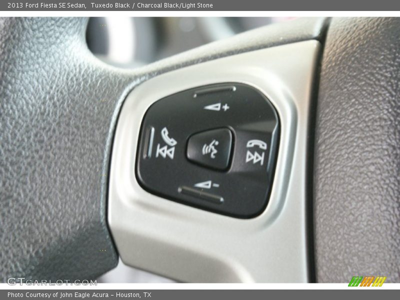 Tuxedo Black / Charcoal Black/Light Stone 2013 Ford Fiesta SE Sedan