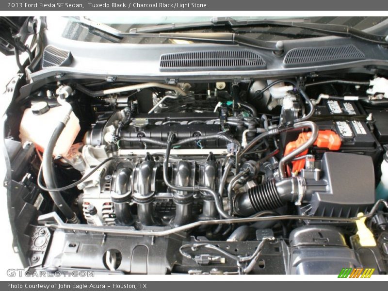 Tuxedo Black / Charcoal Black/Light Stone 2013 Ford Fiesta SE Sedan