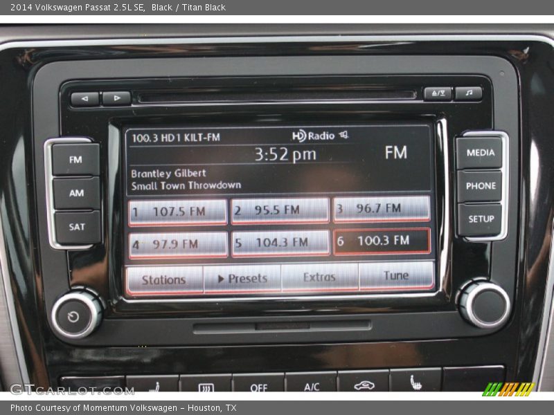 Black / Titan Black 2014 Volkswagen Passat 2.5L SE