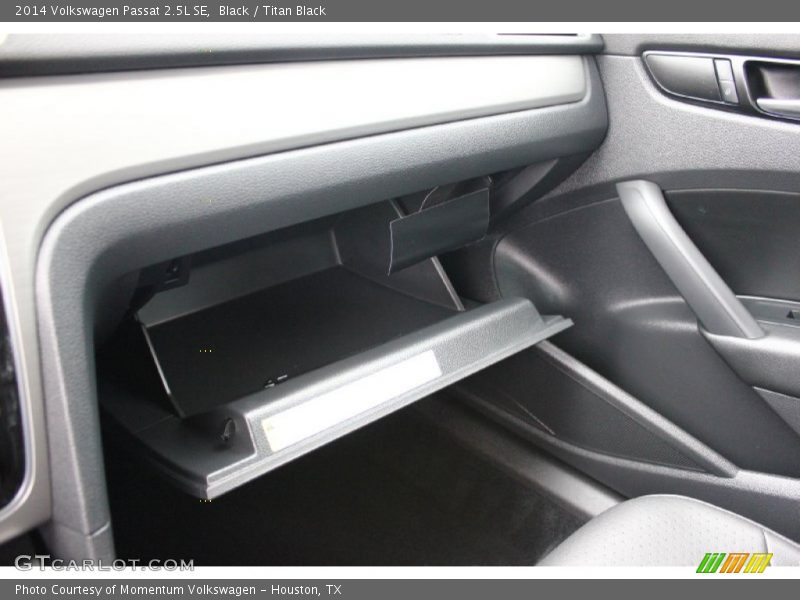 Black / Titan Black 2014 Volkswagen Passat 2.5L SE