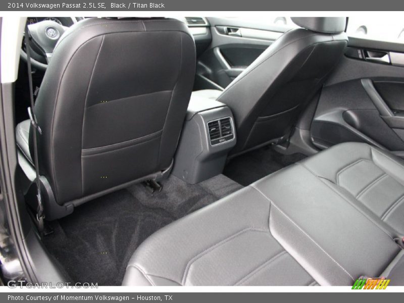 Black / Titan Black 2014 Volkswagen Passat 2.5L SE