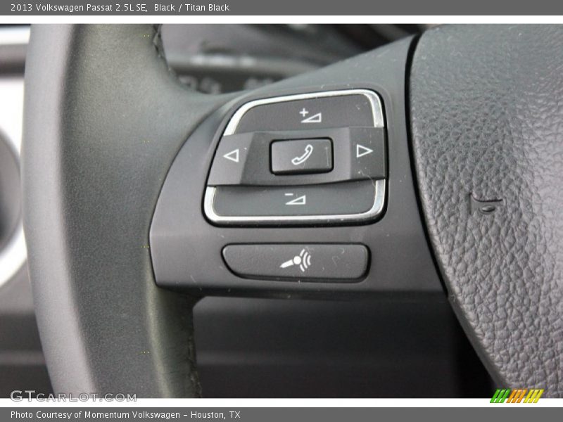 Black / Titan Black 2013 Volkswagen Passat 2.5L SE