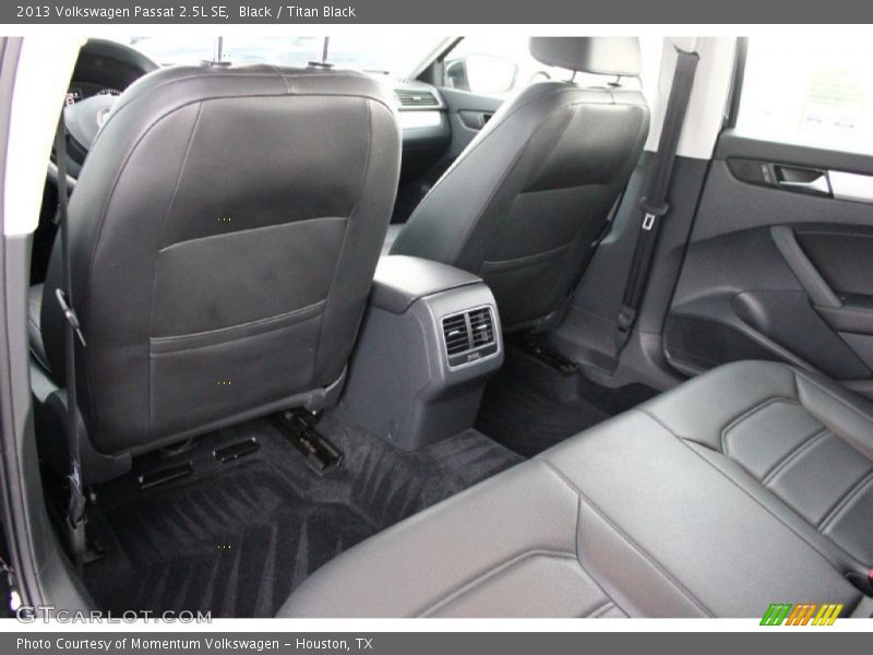 Black / Titan Black 2013 Volkswagen Passat 2.5L SE