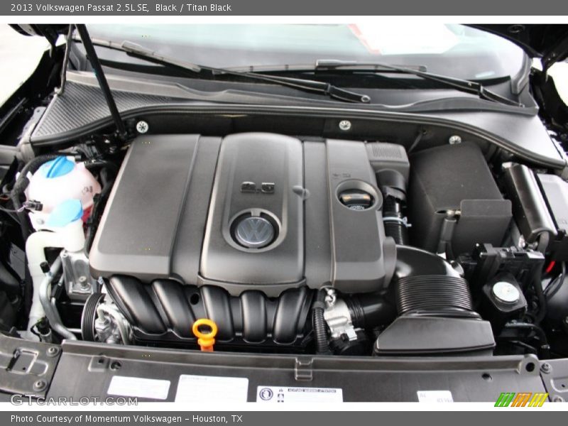 Black / Titan Black 2013 Volkswagen Passat 2.5L SE