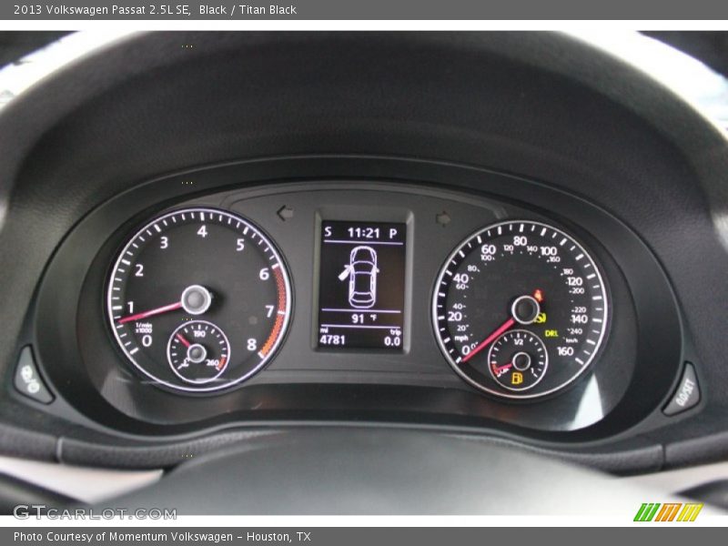 Black / Titan Black 2013 Volkswagen Passat 2.5L SE