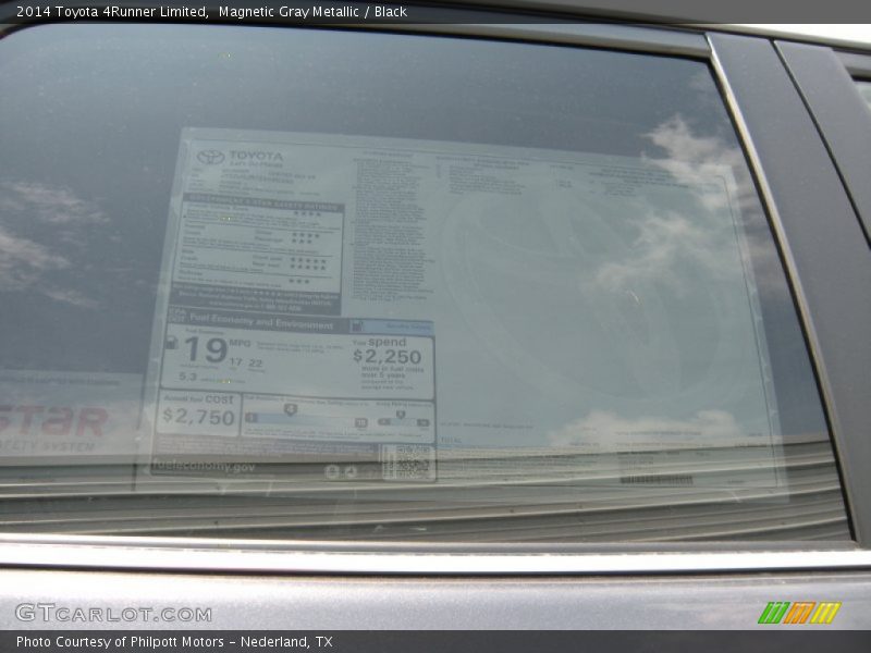 Magnetic Gray Metallic / Black 2014 Toyota 4Runner Limited