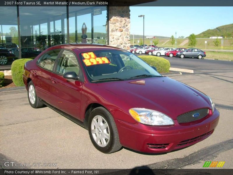 Merlot Metallic / Medium/Dark Pebble 2007 Ford Taurus SE