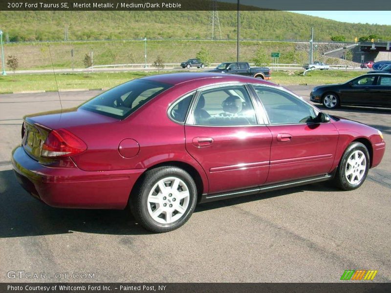 Merlot Metallic / Medium/Dark Pebble 2007 Ford Taurus SE