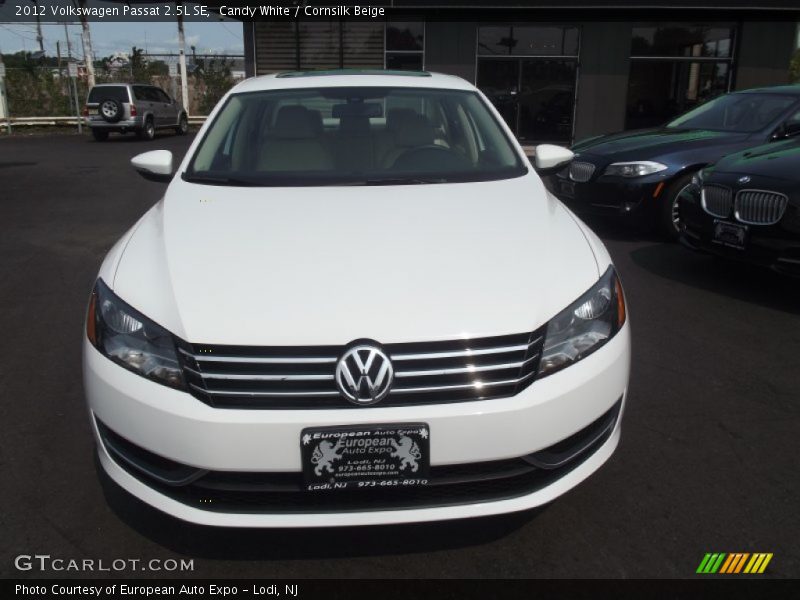 Candy White / Cornsilk Beige 2012 Volkswagen Passat 2.5L SE