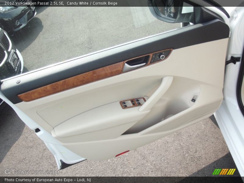 Candy White / Cornsilk Beige 2012 Volkswagen Passat 2.5L SE