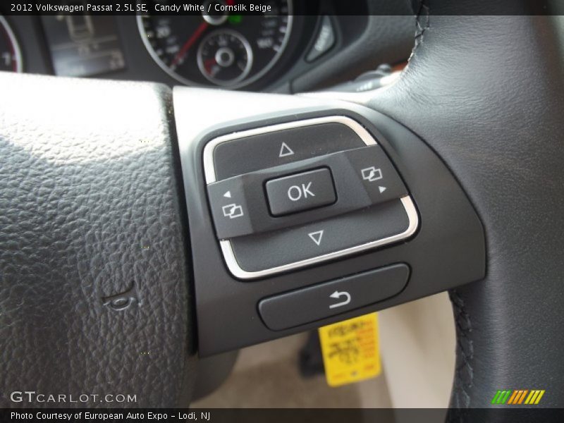 Candy White / Cornsilk Beige 2012 Volkswagen Passat 2.5L SE