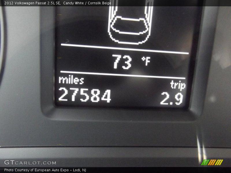 Candy White / Cornsilk Beige 2012 Volkswagen Passat 2.5L SE