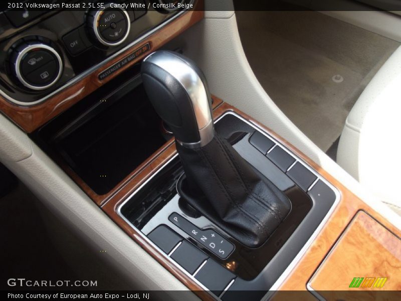 Candy White / Cornsilk Beige 2012 Volkswagen Passat 2.5L SE