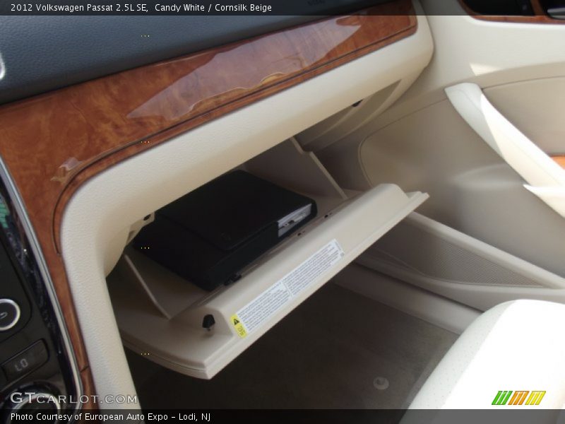 Candy White / Cornsilk Beige 2012 Volkswagen Passat 2.5L SE