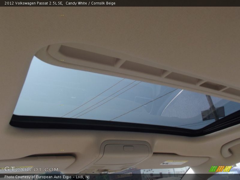 Candy White / Cornsilk Beige 2012 Volkswagen Passat 2.5L SE
