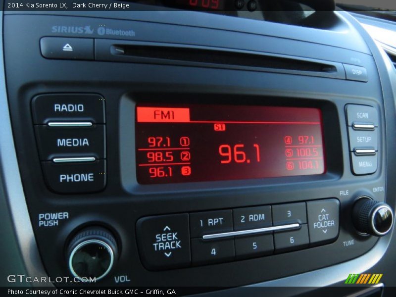 Dark Cherry / Beige 2014 Kia Sorento LX