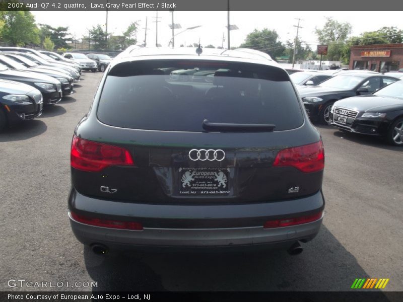Lava Gray Pearl Effect / Black 2007 Audi Q7 4.2 quattro
