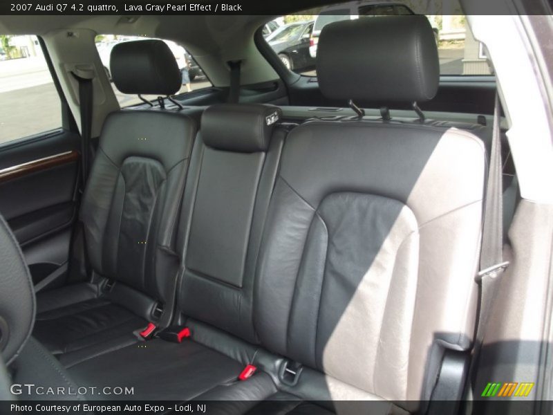 Lava Gray Pearl Effect / Black 2007 Audi Q7 4.2 quattro