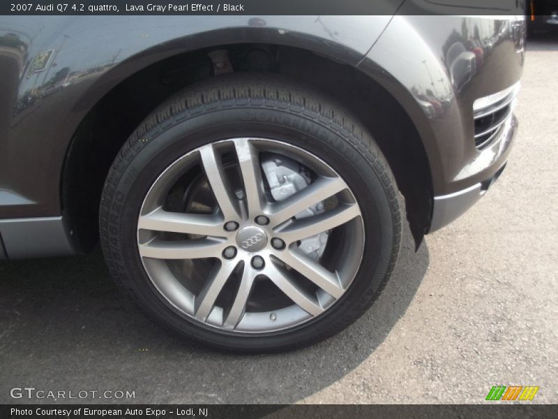 Lava Gray Pearl Effect / Black 2007 Audi Q7 4.2 quattro