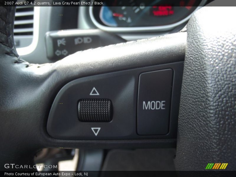 Lava Gray Pearl Effect / Black 2007 Audi Q7 4.2 quattro