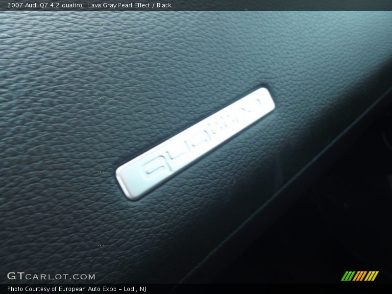 Lava Gray Pearl Effect / Black 2007 Audi Q7 4.2 quattro