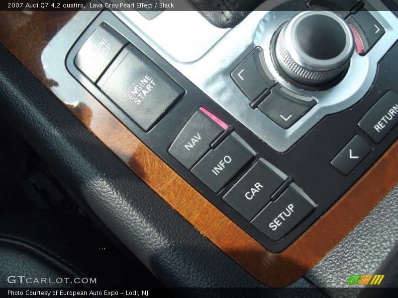 Lava Gray Pearl Effect / Black 2007 Audi Q7 4.2 quattro