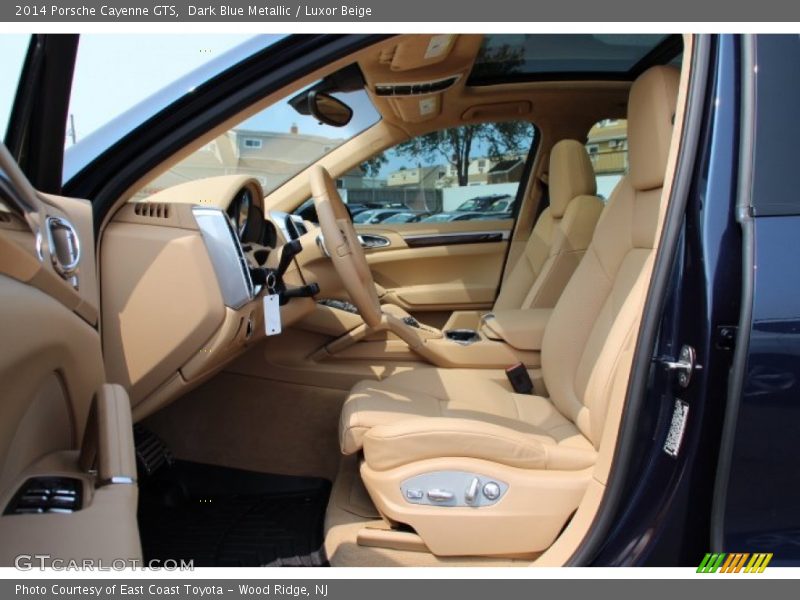 Dark Blue Metallic / Luxor Beige 2014 Porsche Cayenne GTS