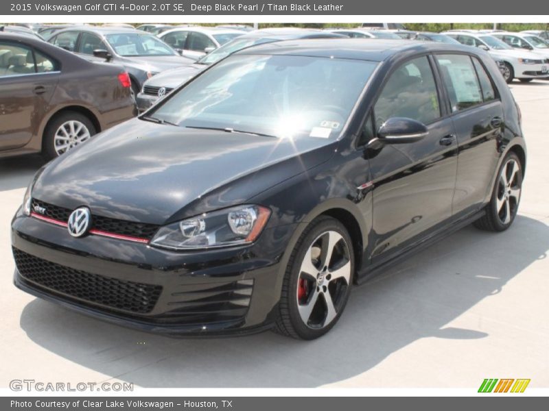 Deep Black Pearl / Titan Black Leather 2015 Volkswagen Golf GTI 4-Door 2.0T SE