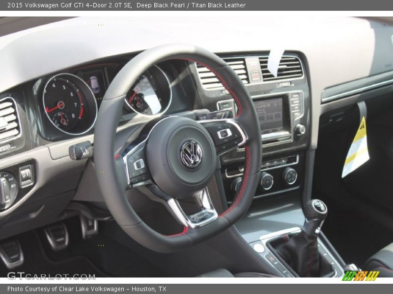 Deep Black Pearl / Titan Black Leather 2015 Volkswagen Golf GTI 4-Door 2.0T SE
