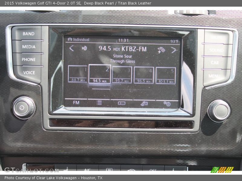 Deep Black Pearl / Titan Black Leather 2015 Volkswagen Golf GTI 4-Door 2.0T SE