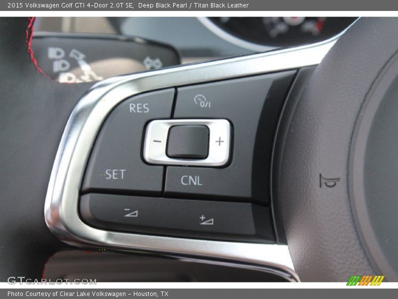 Deep Black Pearl / Titan Black Leather 2015 Volkswagen Golf GTI 4-Door 2.0T SE