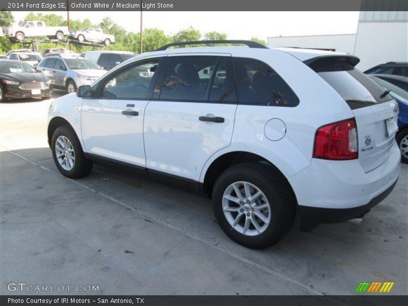 Oxford White / Medium Light Stone 2014 Ford Edge SE