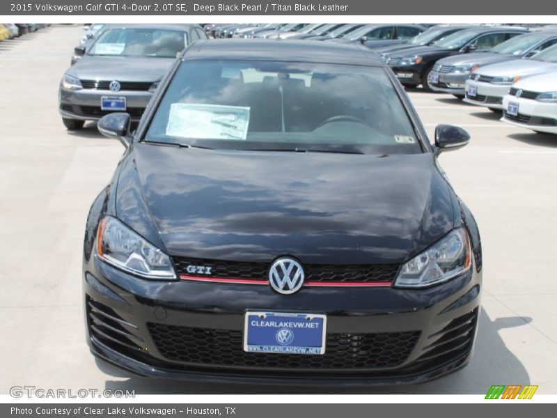 Deep Black Pearl / Titan Black Leather 2015 Volkswagen Golf GTI 4-Door 2.0T SE