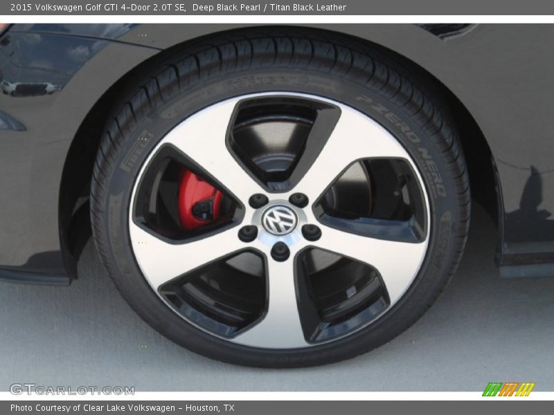 Deep Black Pearl / Titan Black Leather 2015 Volkswagen Golf GTI 4-Door 2.0T SE