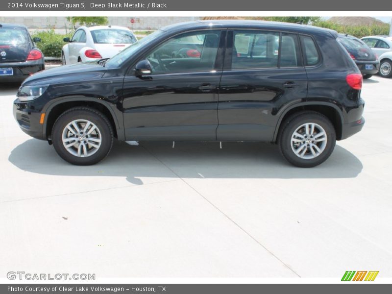 Deep Black Metallic / Black 2014 Volkswagen Tiguan S