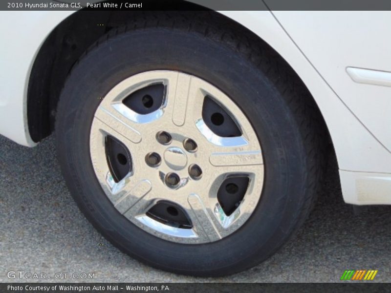 Pearl White / Camel 2010 Hyundai Sonata GLS