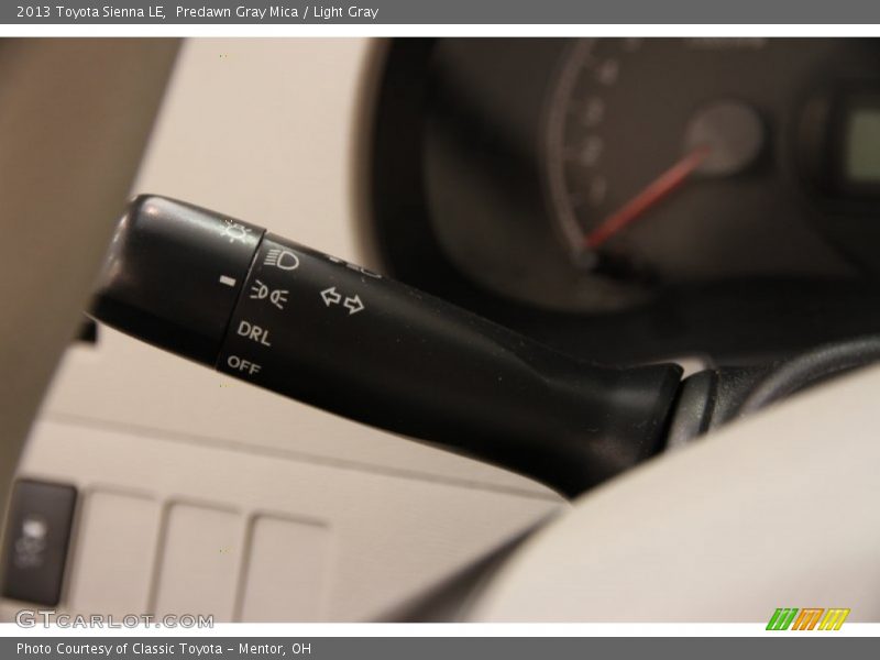Predawn Gray Mica / Light Gray 2013 Toyota Sienna LE