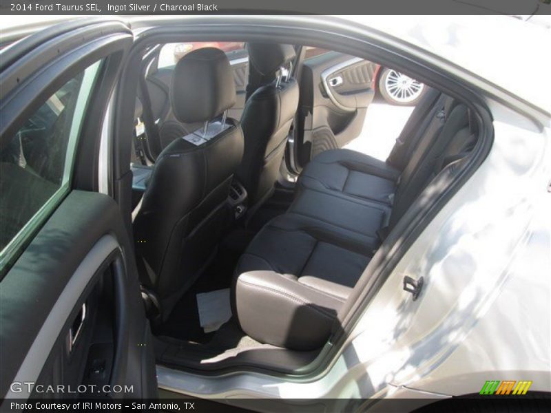 Ingot Silver / Charcoal Black 2014 Ford Taurus SEL
