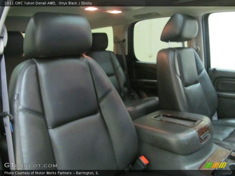Onyx Black / Ebony 2011 GMC Yukon Denali AWD