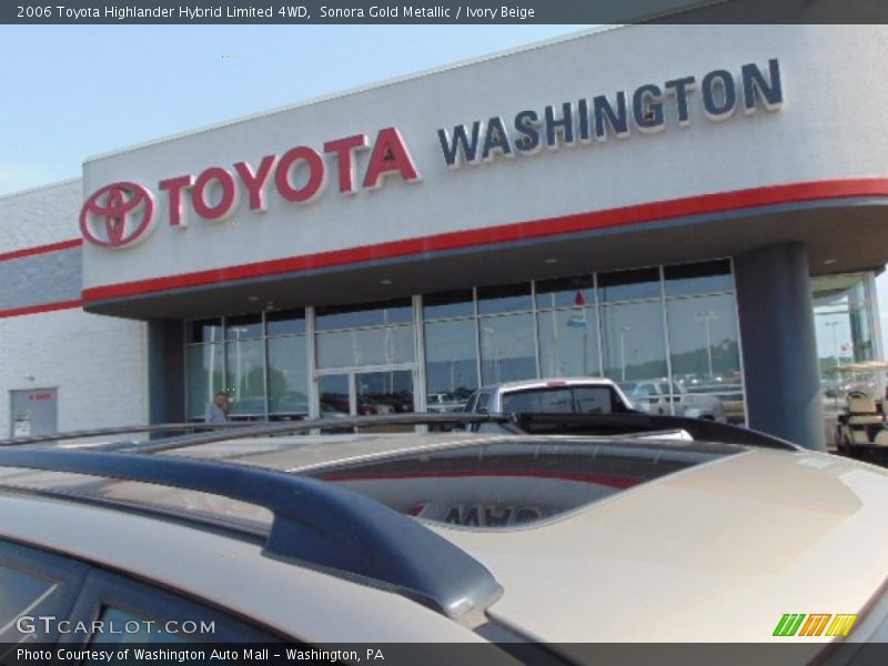 Sonora Gold Metallic / Ivory Beige 2006 Toyota Highlander Hybrid Limited 4WD