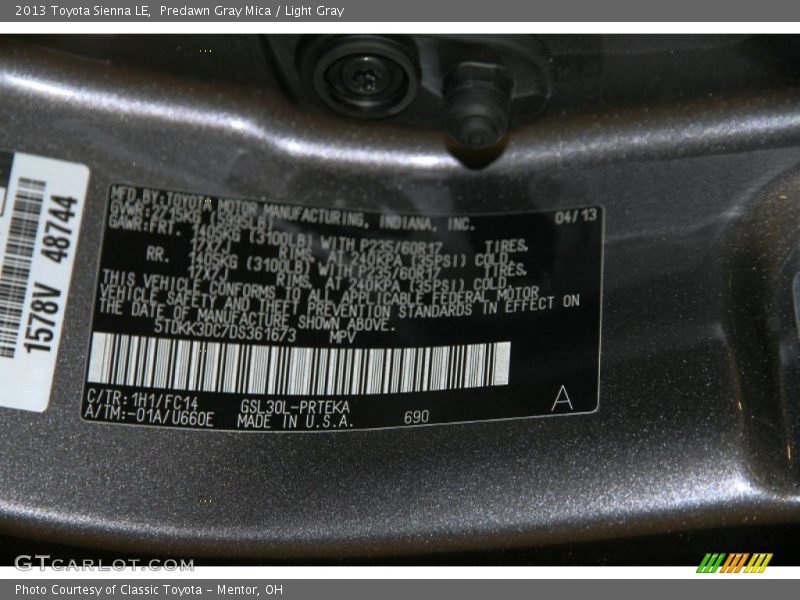 Predawn Gray Mica / Light Gray 2013 Toyota Sienna LE