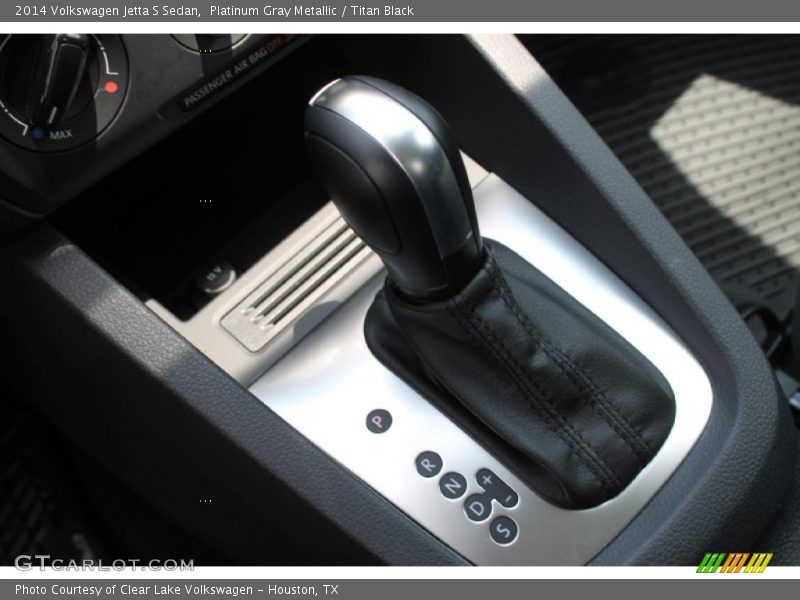 Platinum Gray Metallic / Titan Black 2014 Volkswagen Jetta S Sedan