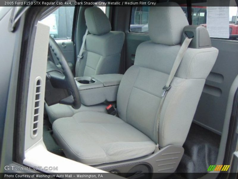 Dark Shadow Grey Metallic / Medium Flint Grey 2005 Ford F150 STX Regular Cab 4x4