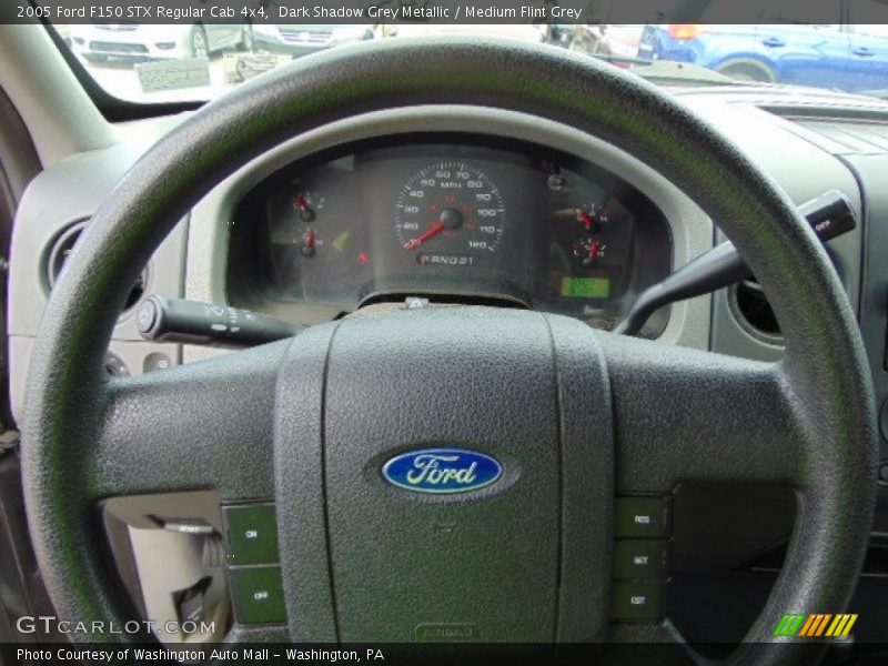 Dark Shadow Grey Metallic / Medium Flint Grey 2005 Ford F150 STX Regular Cab 4x4