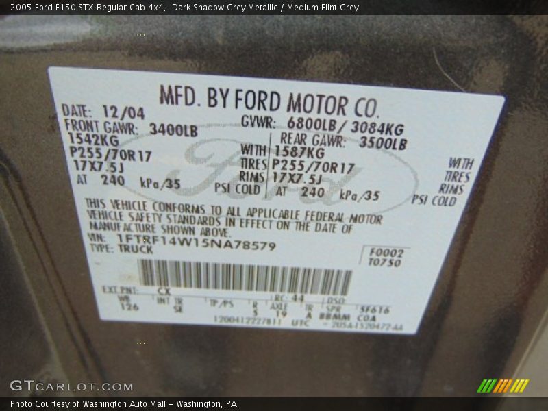 Dark Shadow Grey Metallic / Medium Flint Grey 2005 Ford F150 STX Regular Cab 4x4