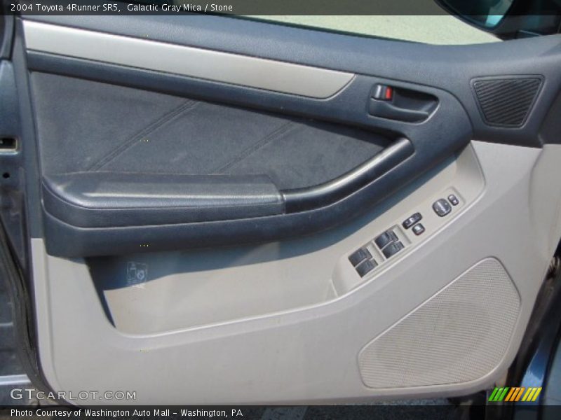 Galactic Gray Mica / Stone 2004 Toyota 4Runner SR5