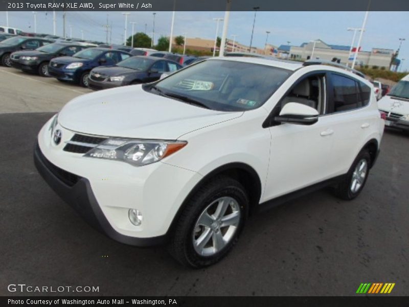 Super White / Ash 2013 Toyota RAV4 XLE AWD