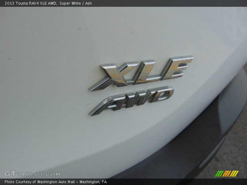 Super White / Ash 2013 Toyota RAV4 XLE AWD
