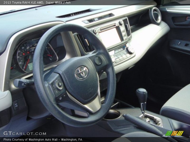 Super White / Ash 2013 Toyota RAV4 XLE AWD