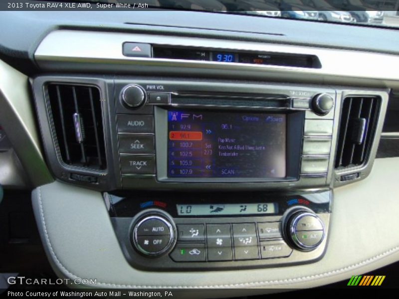 Super White / Ash 2013 Toyota RAV4 XLE AWD